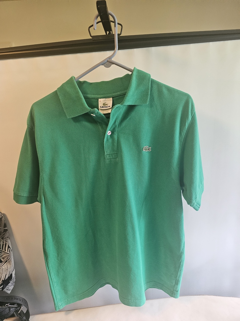 Lacoste Men's Green Short-Sleeve Pique Polo with Crocodile Logo